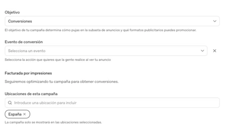 Objetivo de conversiones en ChatGPT Ads, con selección del evento, facturación por impresiones y ubicación España